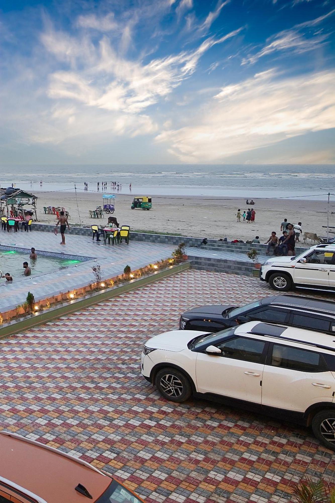 Goa Beach Resort On Beach Mandarmani Extérieur photo