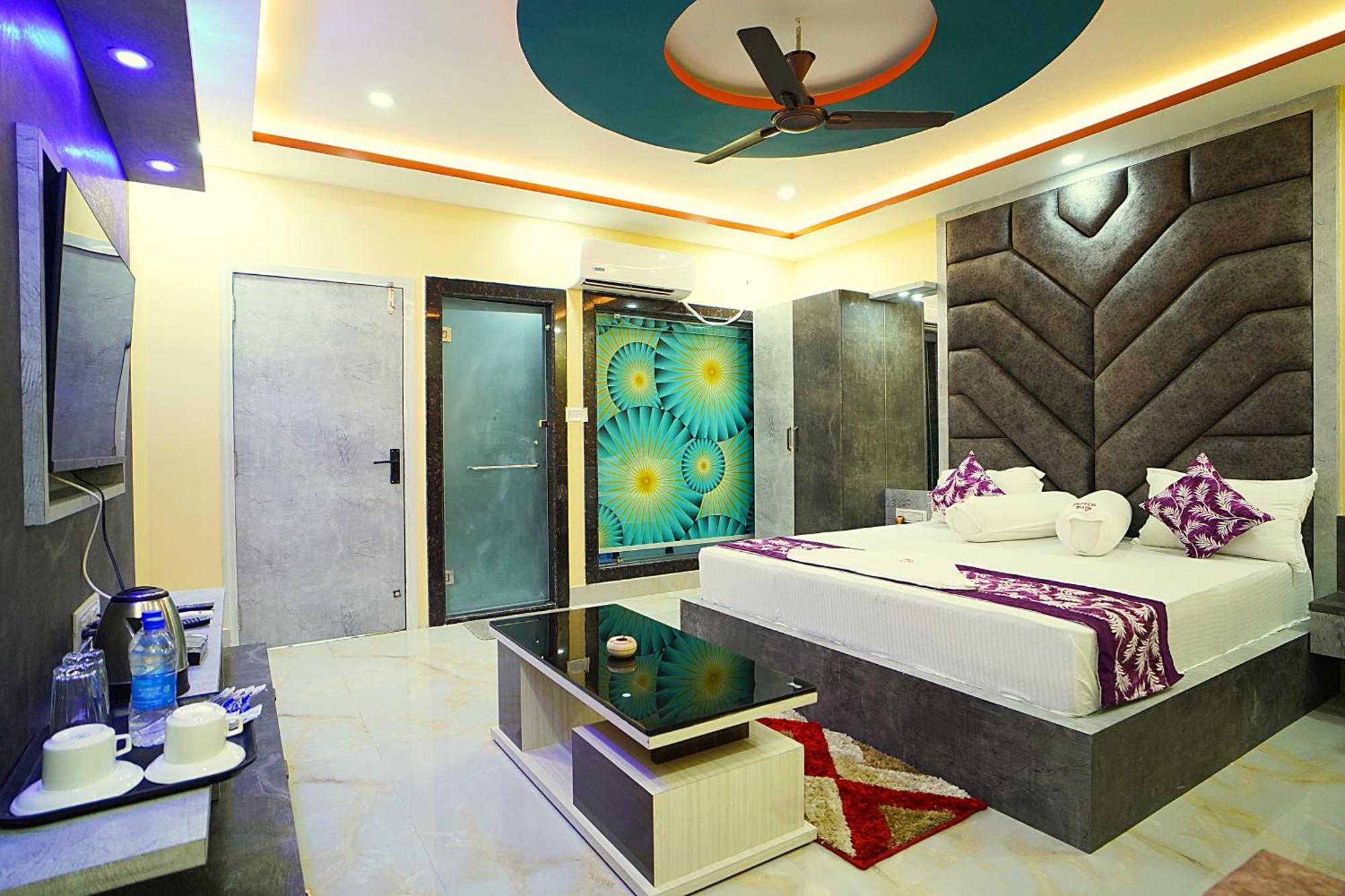 Goa Beach Resort On Beach Mandarmani Extérieur photo