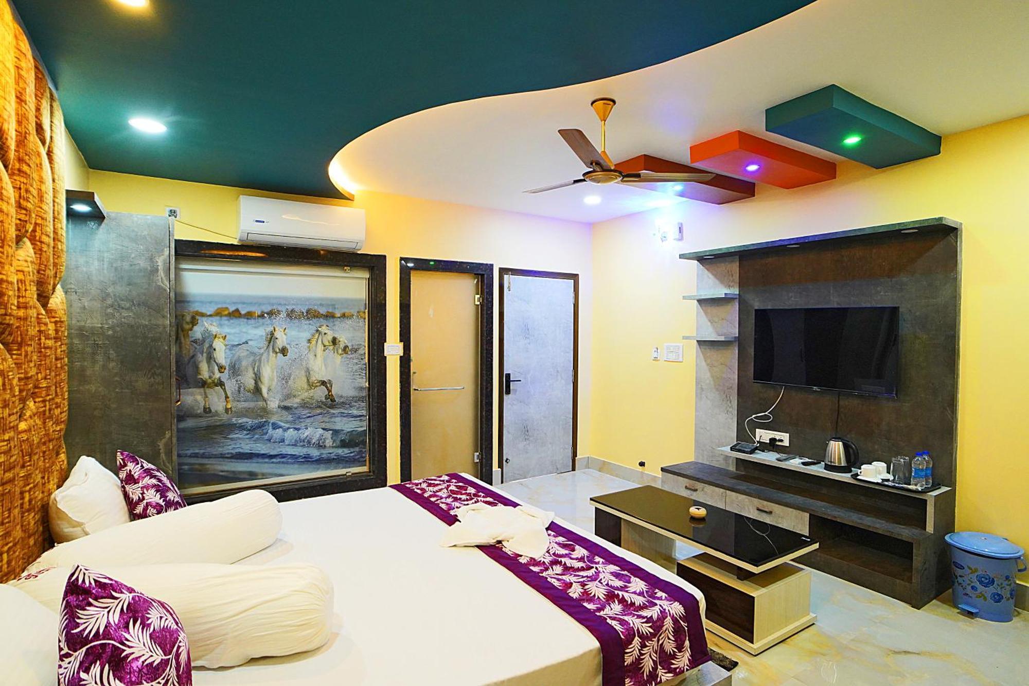Goa Beach Resort On Beach Mandarmani Extérieur photo