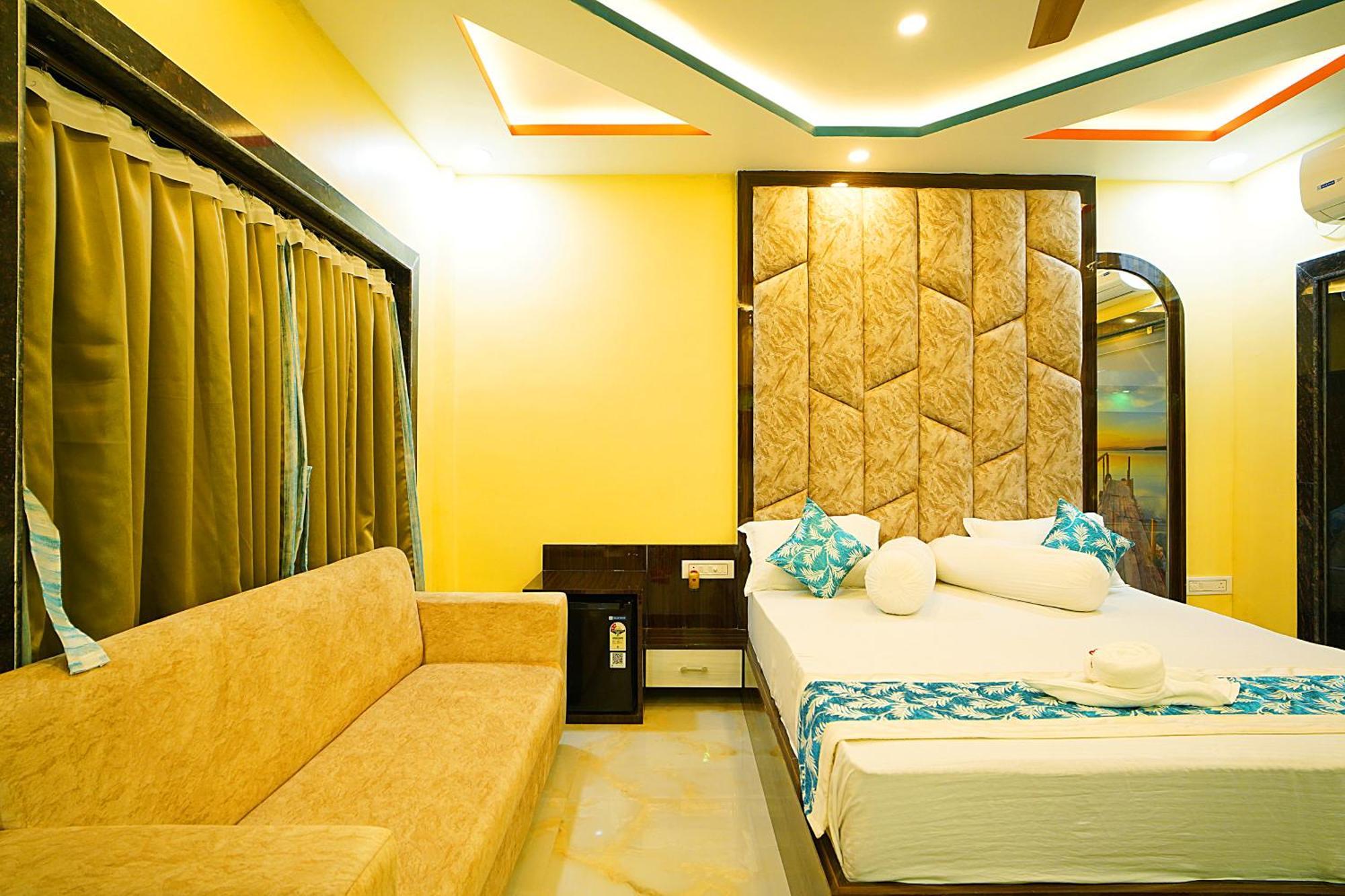 Goa Beach Resort On Beach Mandarmani Extérieur photo